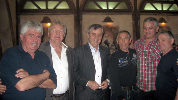 Сребрна медаља златног сјаја